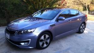 Everyguyed Review: 2013 Kia Optima Hybrid