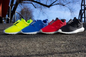 Nike Roshe Run “Natural Motion” Sneaker
